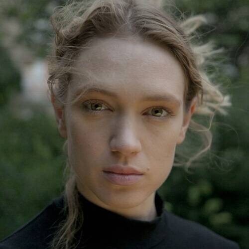 Alena Yiv