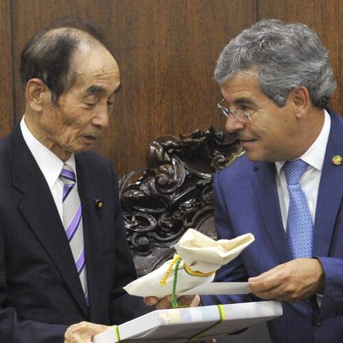 Azuma Koshiishi