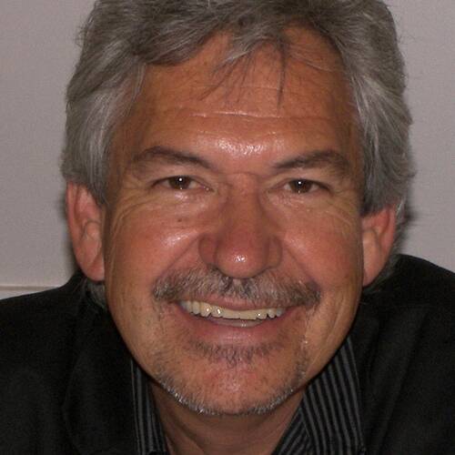 Benjamin Alire Sáenz