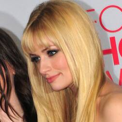 Beth Behrs