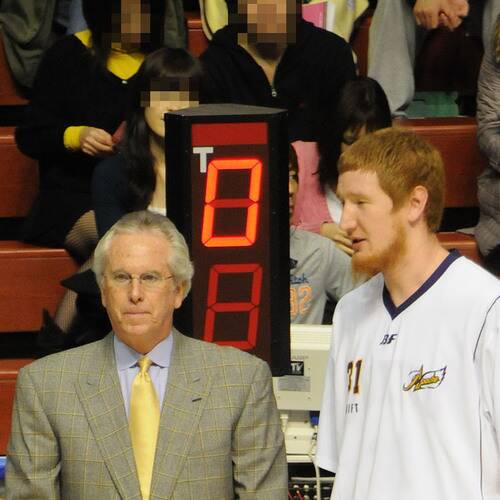 Bob Hill