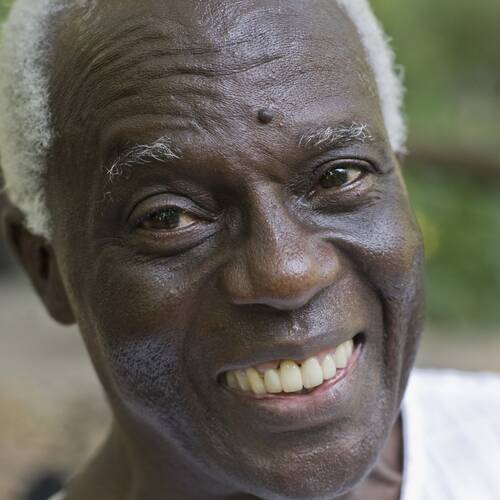 Carlos Moore