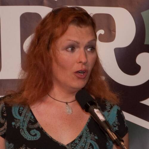 Christina Kahrl