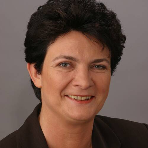 Constanze Angela Krehl
