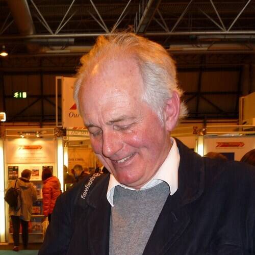 Dan Cruickshank