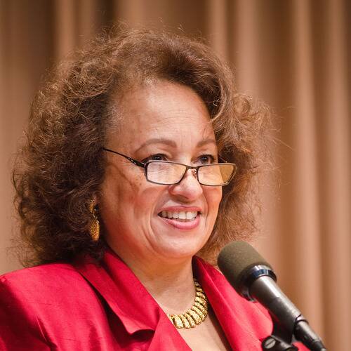 Daphne Maxwell Reid