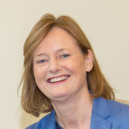 Deirdre Clune