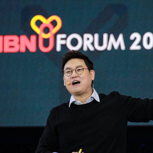 Dennis Hong
