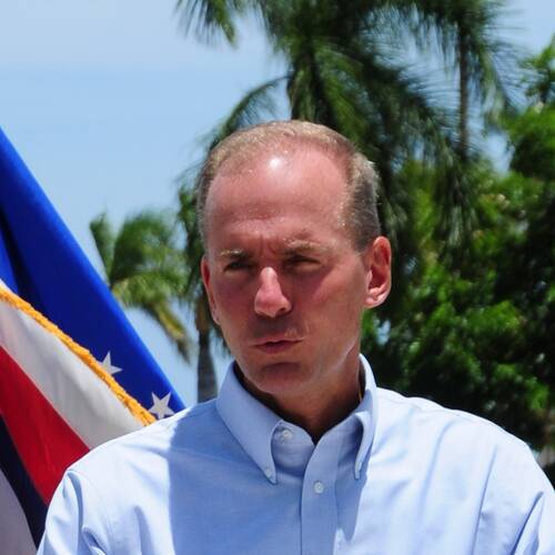 Dennis Muilenburg