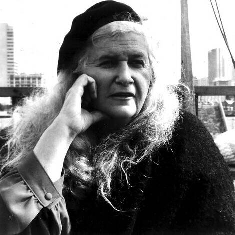 Dorothy Coade Hewett