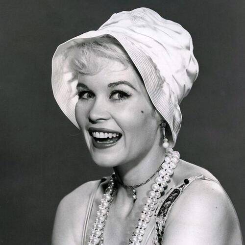 Dorothy Provine