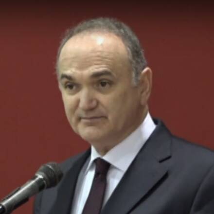 Faruk Özlü