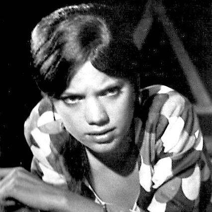 Gretchen Corbett