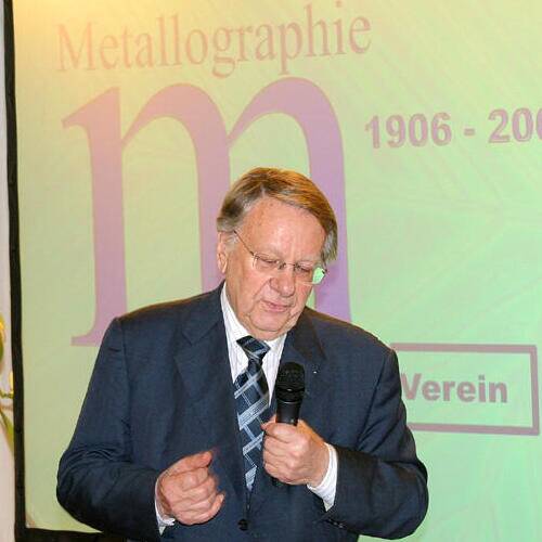 Günter Petzow