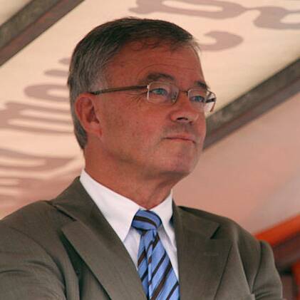Hans-Wolfgang Arndt
