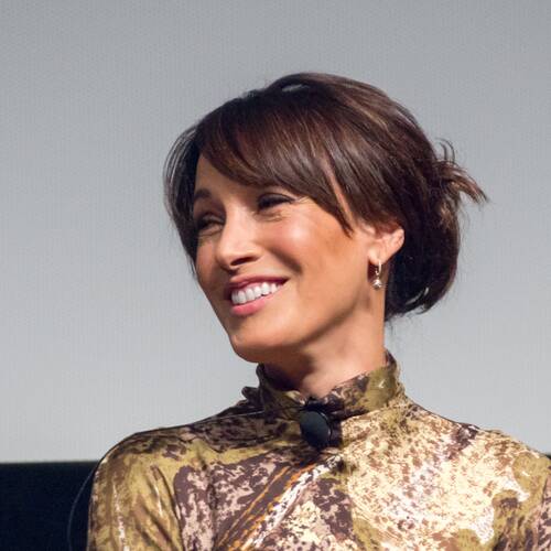 Jennifer Beals