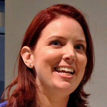 Jennifer Hollett