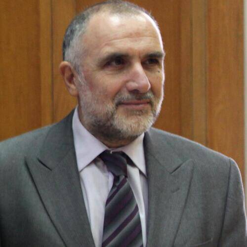 Yannis Panaretos
