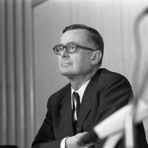 Karl Schiller