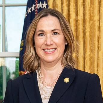 Kirsten Hillman