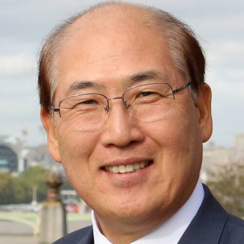 Kitack Lim