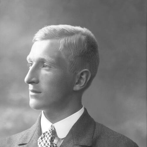 Lars Backer