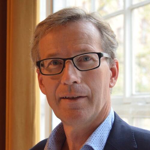 Lars Hultman