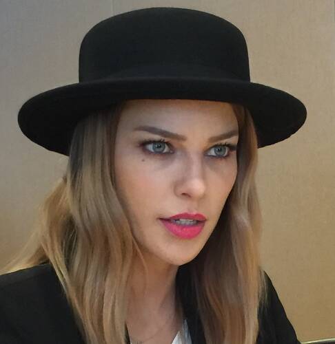 Lauren German