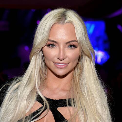 Lindsey Pelas