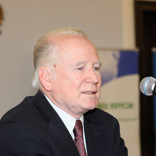 Maciej Nowicki