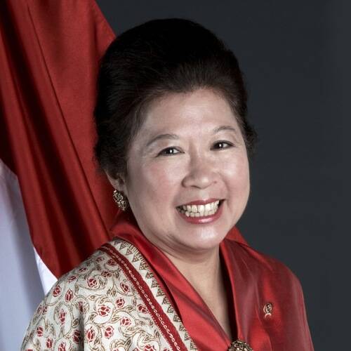 Mari Elka Pangestu