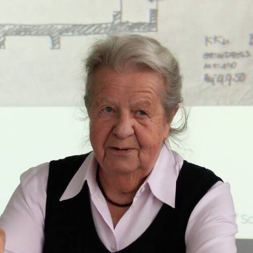 Maria Schwarz