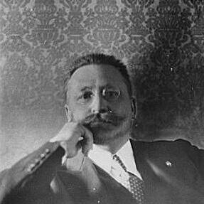 Mario Lago