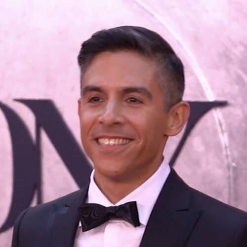Matthew López