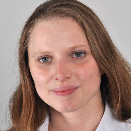 Melanie Leonhard