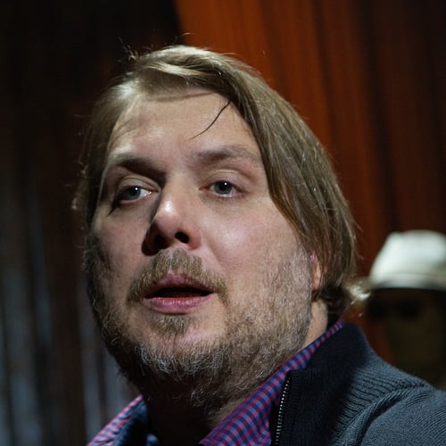 Nicolas Bro