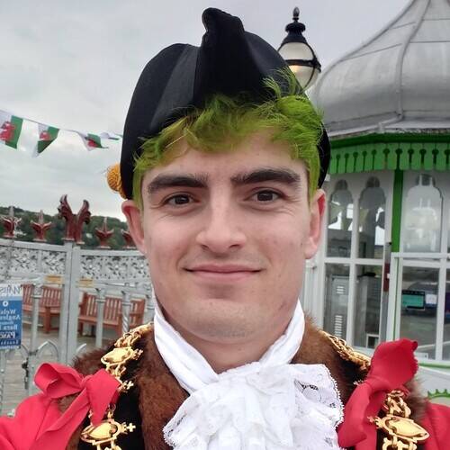 Owen Hurcum