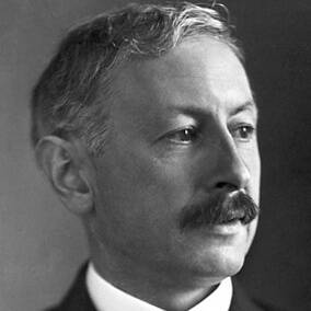 Paul Karrer