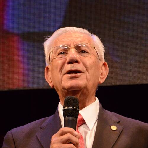 Pedro R. David