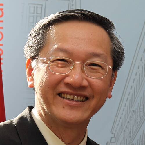 Sam Tan