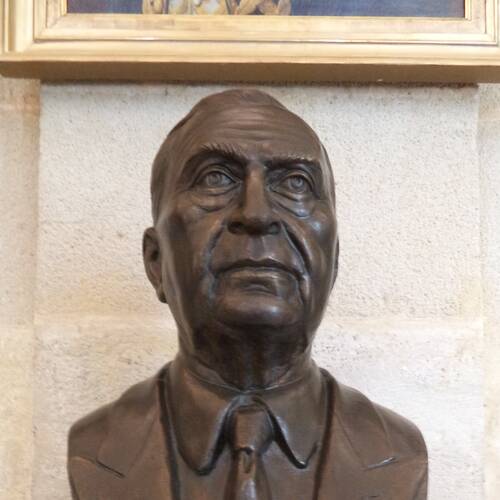 Silvio Zavala