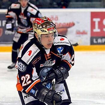 Steve Kariya