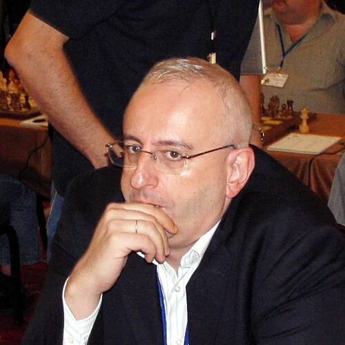 Suat Atalık