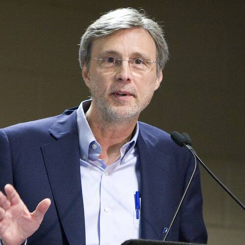 Thom Hartmann