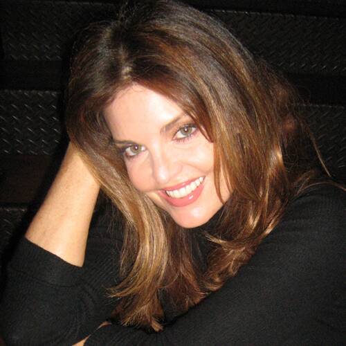 Tracy Scoggins