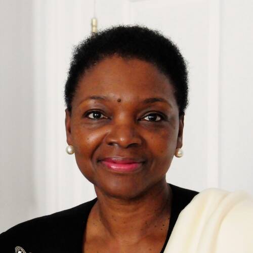 Valerie Amos, Baroness Amos