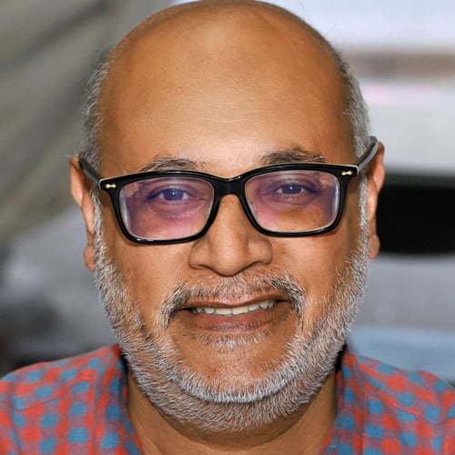 Vishwesh Bhatt