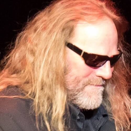 Wayne Isham