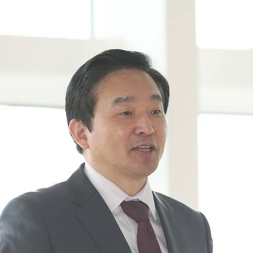 Won Hee-ryong